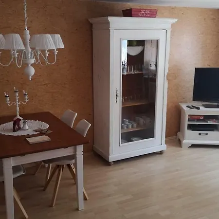Apartment Ferienwohnung Cafe Landlust