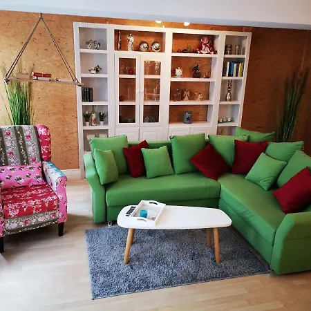Apartment Ferienwohnung Cafe Landlust